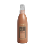 Crème spray sans rinçage qui hydrate les cheveux naturels frisés et crépus.